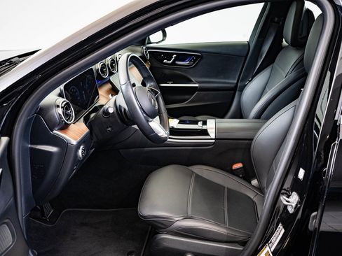 Certified 2025 Mercedes-Benz C 300 4MATIC Sedan image 20