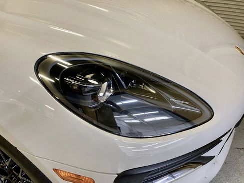 Used 2021 Porsche Macan GTS image 14