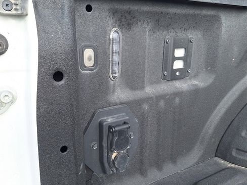 Used 2025 Ford F350 King Ranch w/ Chrome Package image 30