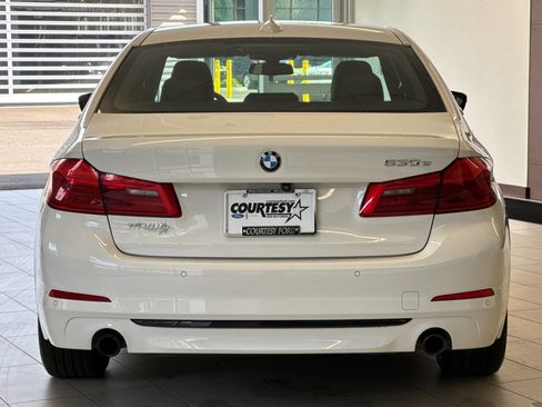 Used 2018 BMW 530e xDrive image 5