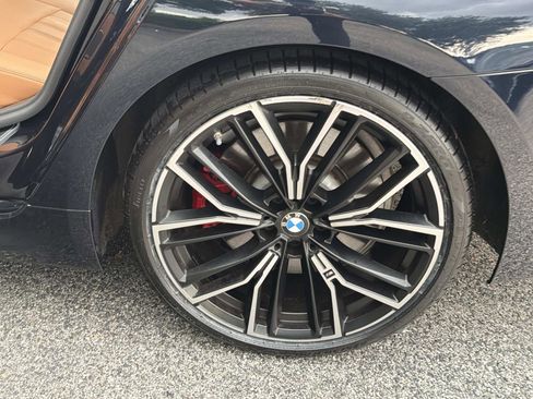 Used 2023 BMW M550i xDrive AWD/4WD image 11