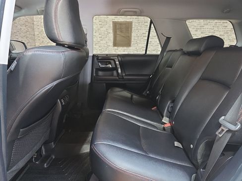 Used 2021 Toyota 4Runner TRD Off-Road Premium image 15