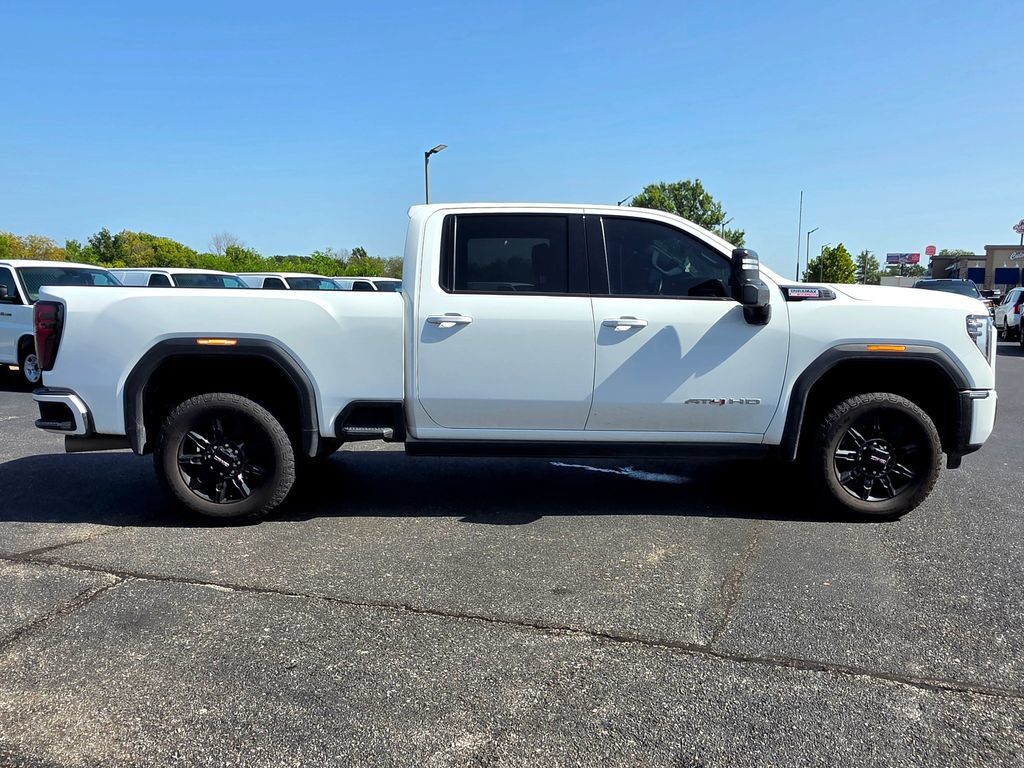 Used 2024 GMC Sierra 2500 AT4 w/ AT4 Premium Plus Package AWD/4WD image 15
