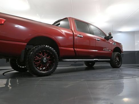 Used 2018 Nissan Titan SL w/ Texas Titan Edition AWD/4WD image 50