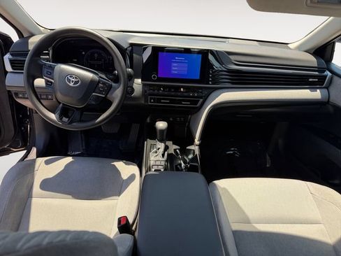 Used 2026 Toyota Camry LE FWD image 10