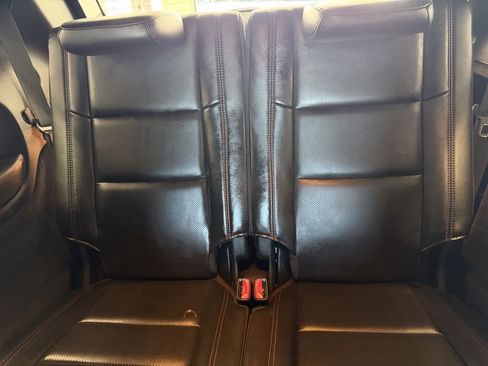 Used 2018 Dodge Durango R/T w/ Blacktop Package image 32