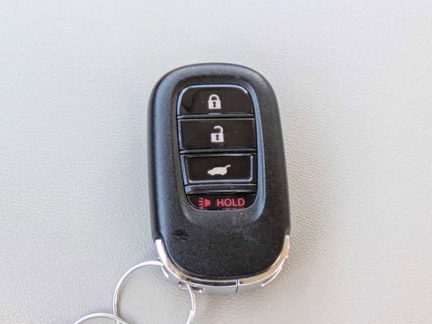 Certified 2023 Honda HR-V LX image 30