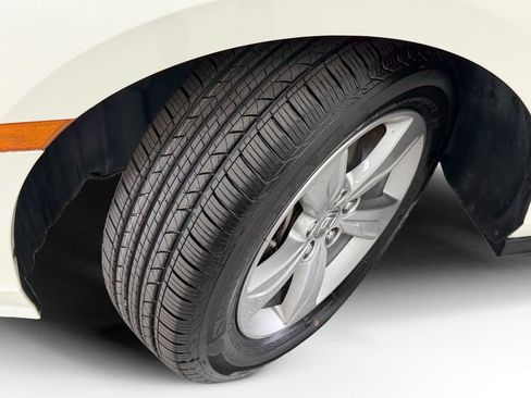 Used 2019 Honda Odyssey EX-L image 9