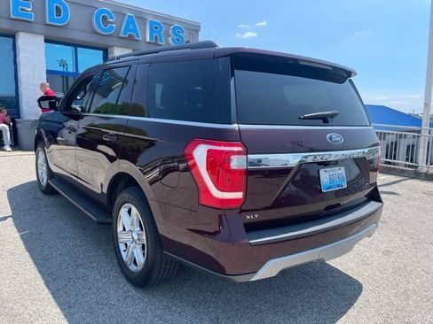 Used 2020 Ford Expedition XLT w/ Equipment Group 201A AWD/4WD image 6