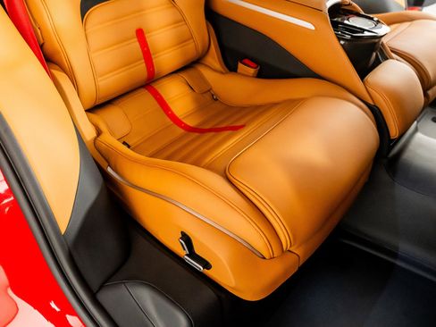 Used 2026 Ferrari Purosangue image 38