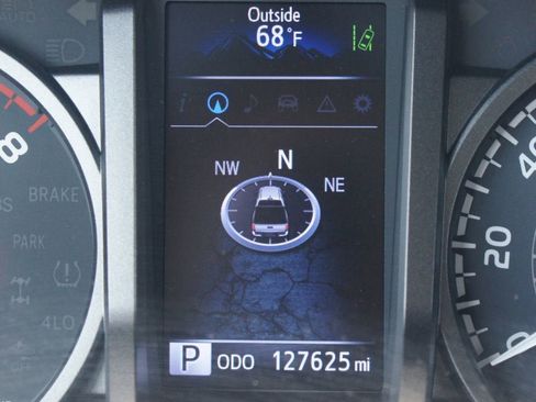 Used 2020 Toyota Tacoma TRD Pro AWD/4WD image 4