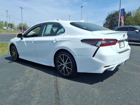 Certified 2024 Toyota Camry SE w/ Convenience Package image 23