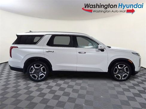 Used 2023 Hyundai Palisade SEL w/ Premium Package image 7