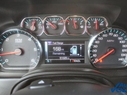 Used 2020 GMC Yukon XL SLT image 9