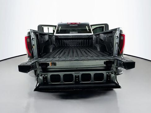 Used 2024 GMC Sierra 3500 AT4 w/ Technology Package AWD/4WD image 26