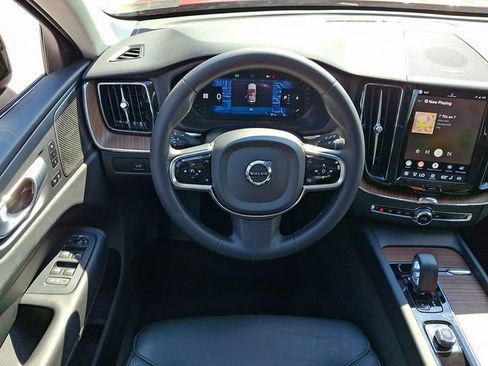 Certified 2024 Volvo XC60 B5 Plus w/ Protection Package Premier AWD/4WD image 12