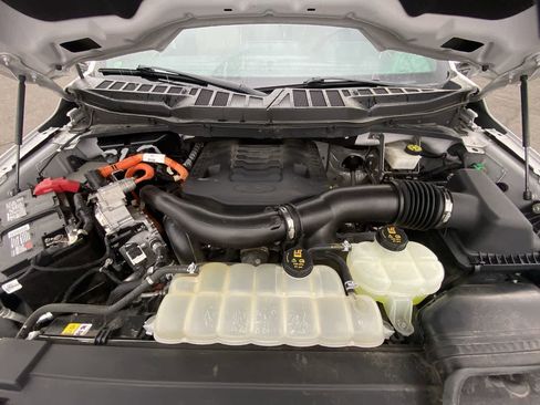 Used 2021 Ford F150 Lariat w/ Equipment Group 502A High image 25