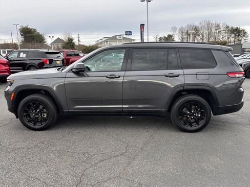 Used 2024 Jeep Grand Cherokee L Laredo image 21