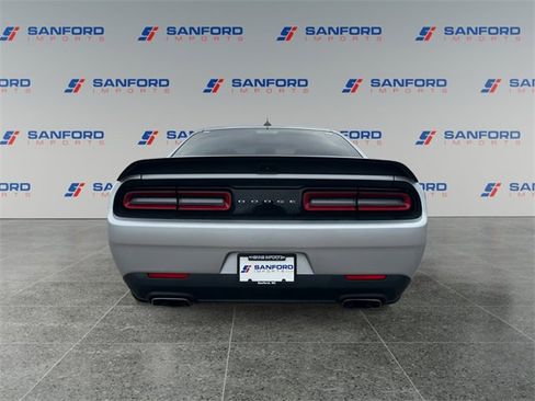 Used 2021 Dodge Challenger R/T Scat Pack image 4