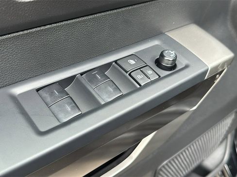 New 2026 Toyota Tundra SR5 image 15