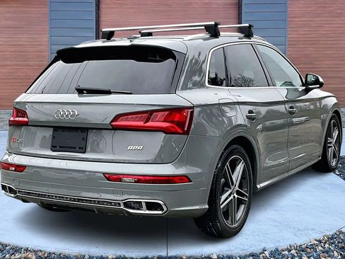 Used 2019 Audi SQ5 Premium w/ Convenience Package image 12