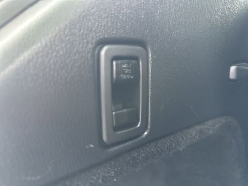 Used 2018 MAZDA CX-9 Touring image 27