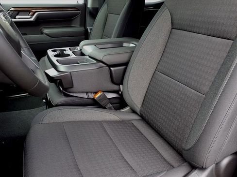 New 2026 Chevrolet Silverado 1500 LT AWD/4WD image 3