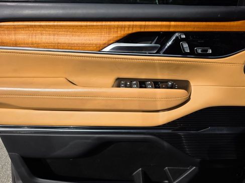 Used 2023 Jeep Grand Wagoneer L Series III w/ Rear Seat Video Group 1 image 27