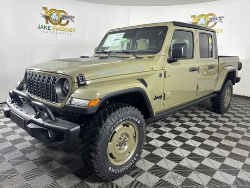 New 2026 Jeep Gladiator Willys image 3