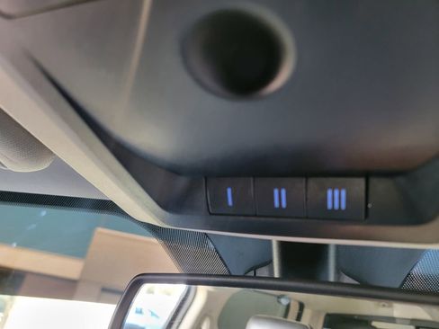 Used 2017 RAM 3500 Laramie image 33