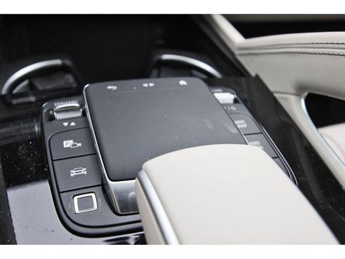 Used 2025 Mercedes-Benz GLS 63 AMG 4MATIC image 22