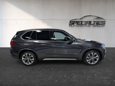 Used 2018 BMW X5 xDrive40e AWD/4WD image 11
