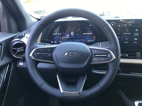 New 2025 Chevrolet Equinox ACTIV w/ Safety and Technology Package AWD/4WD image 10