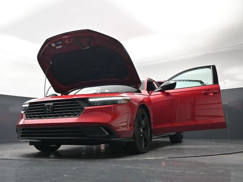 Used 2026 Honda Accord Sport image 40