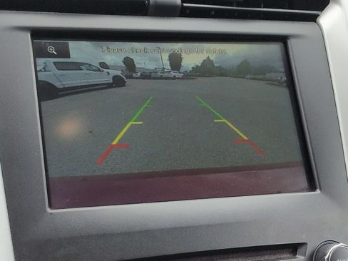 Used 2016 Ford Fusion SE FWD image 28