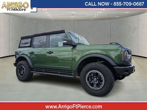 Used 2022 Ford Bronco Badlands AWD/4WD image 1