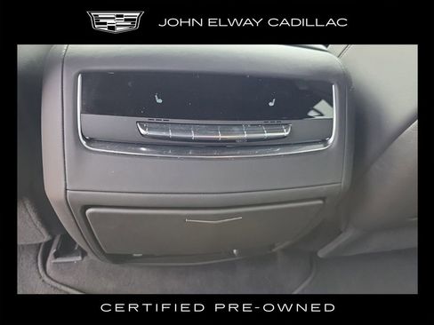 Certified 2024 Cadillac Escalade ESV V image 19