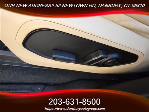 Used 2022 Jeep Grand Cherokee Limited AWD/4WD image 10
