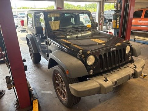 Used 2014 Jeep Wrangler Sport w/ Quick Order Package 23S AWD/4WD image 3