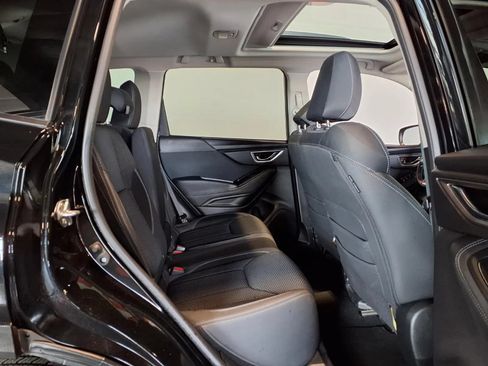 Used 2024 Subaru Forester Premium AWD/4WD image 10