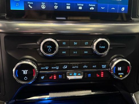 Used 2021 Ford F150 Lariat w/ Equipment Group 502A High image 34