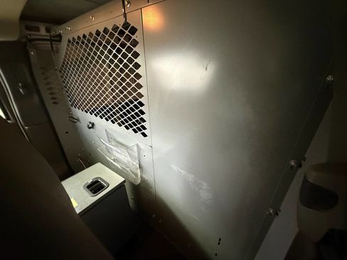 Used 2014 Chevrolet Express 3500 3500 3dr Extended Cargo Van image 88