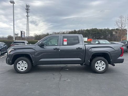 New 2026 Toyota Tundra SR image 10