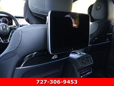 Certified 2026 Mercedes-Benz Maybach GLS 600 4MATIC image 19
