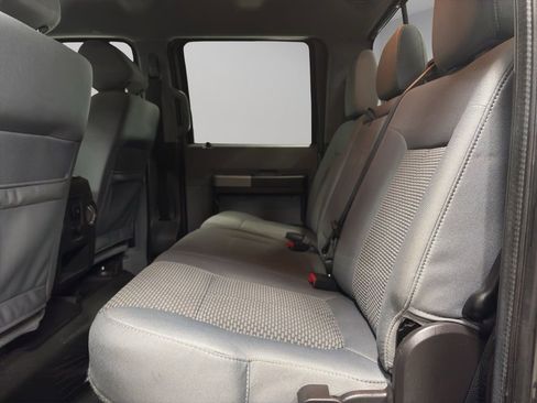 Used 2016 Ford F250 XLT w/ XLT Premium Package image 14