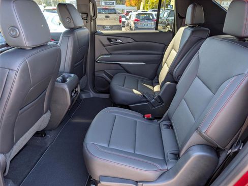 New 2026 Chevrolet Traverse Z71 image 14
