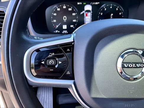 Used 2021 Volvo XC90 T6 Inscription w/ Lounge Package AWD/4WD image 24