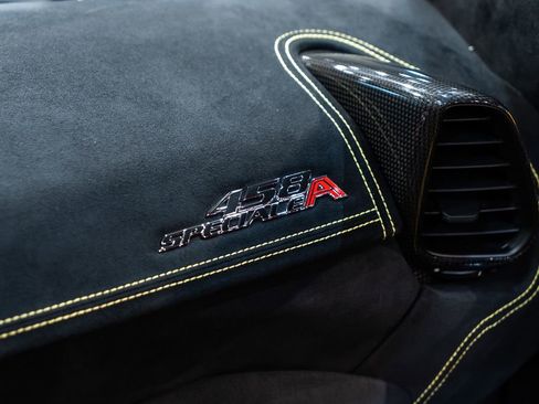 Used 2015 Ferrari 458 Speciale A image 37