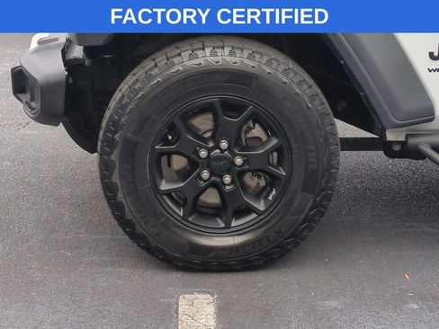 Certified 2023 Jeep Wrangler Willys image 10