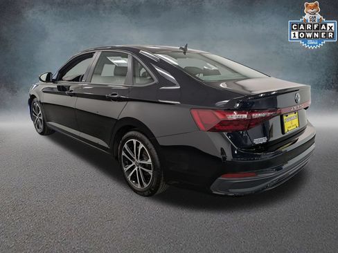 Used 2026 Volkswagen Jetta Sport FWD image 6